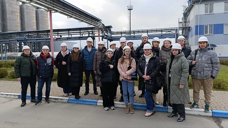 В БФУ им. И. Канта обсудили образовательные технологии и практики для подготовки кадров в полимерной отрасли |  10