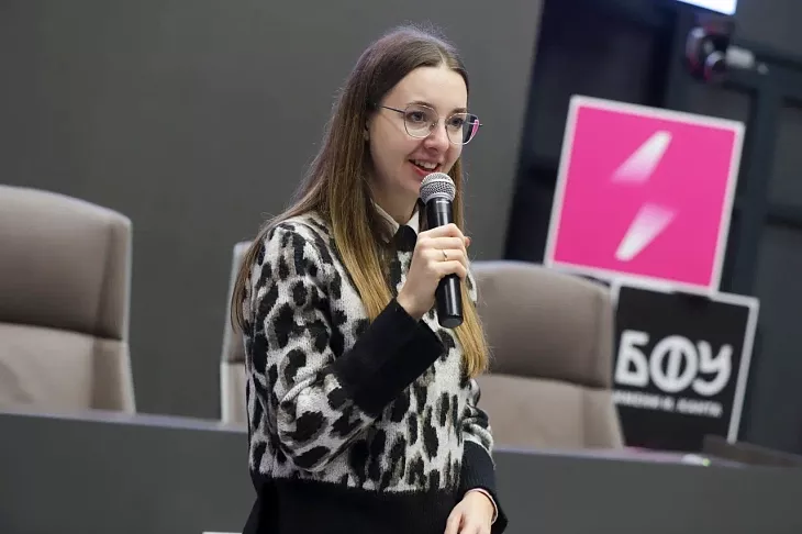 ИИ-защита, экоплатформа и&nbsp;аудиогид: в&nbsp;БФУ им.&nbsp;И.&nbsp;Канта назвали победителей интенсива «Генерим гениальное» от&nbsp;Т2 |  3