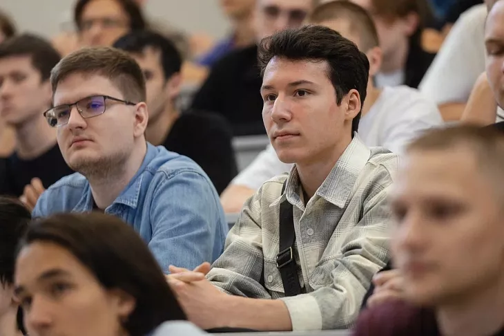 Встреча студентов БФУ с&nbsp;техническим директором ООО «Рэнера-Энертек»: перспективы трудоустройства и&nbsp;научно технического сотрудничества |  3