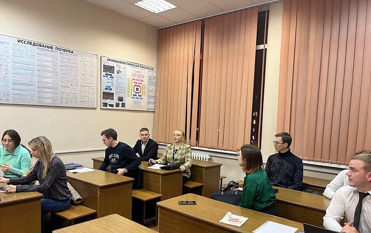 Вопросы правового противодействия экстремизму обсудили на встрече студентов с сотрудниками правоохранительных органов |  4