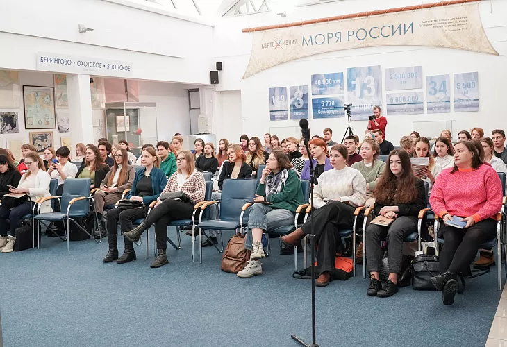 Открылась Зимняя школа Плавучего университета БФУ |  1