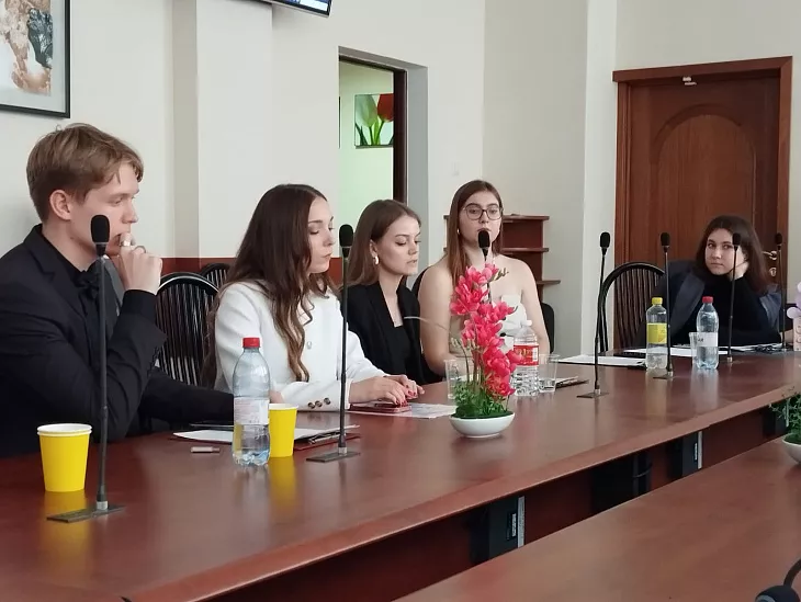 В БФУ им. И. Канта состоялся Балтийский энергетический форум |  2