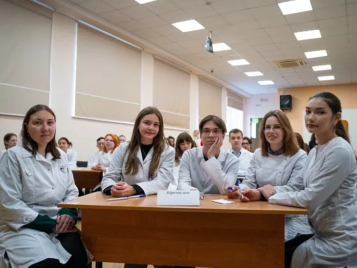 «Игры интеллекта»: студенты-медики БФУ им. И. Канта провели квиз для калининградских школьников |  2