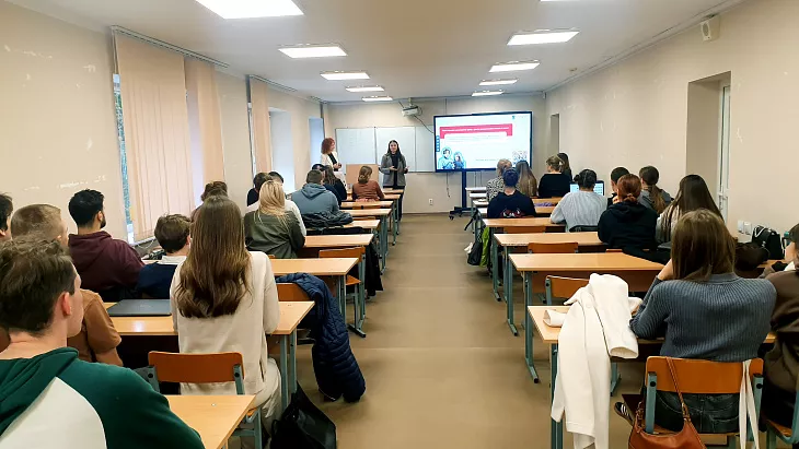 Студенты Высшей школы бизнеса и предпринимательства БФУ им. И. Канта на встрече с представителями «Банка Санкт-Петербург» |  2