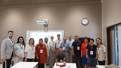 Сотрудница БФУ приняла участие в конференции по STEM-образованию в Университете Ибн Халдуна 