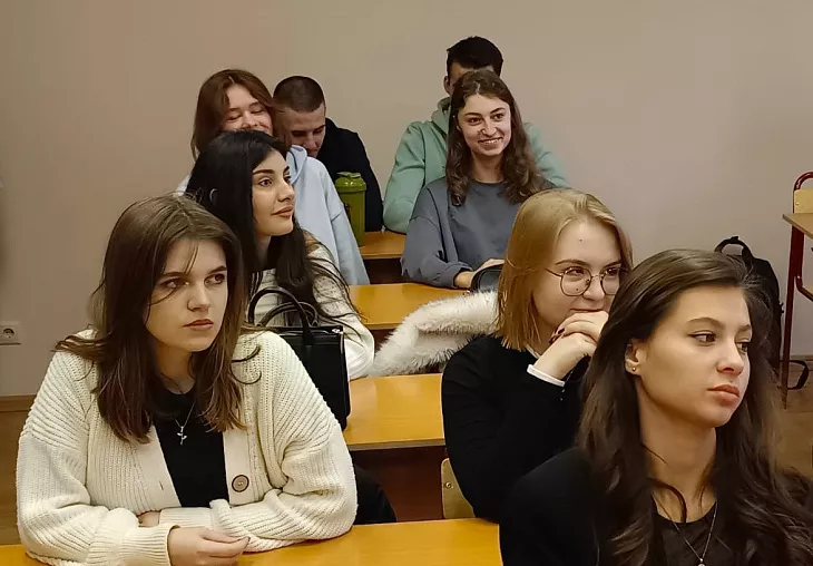 Итоги круглых столов в&nbsp;Западном филиале РАНХиГС: о&nbsp;традиционных семейных ценностях и&nbsp;гражданской идентичности |  2