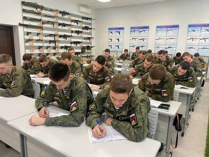 Военный учебный центр принял участие в акции «Пишу тебе, Герой!» |  1