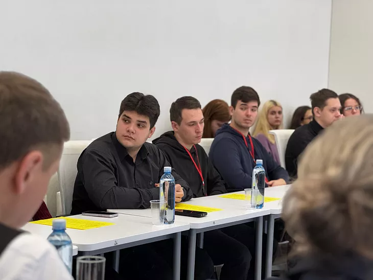 Человек и цифра: IX калининградская школа по гуманитарной информатике открылась в БФУ им. И. Канта |  6