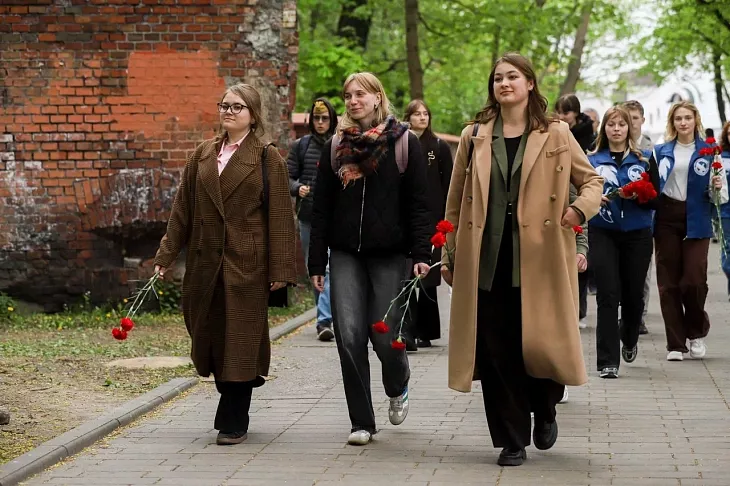 В БФУ им.&nbsp;И.&nbsp;Канта состоялся праздничный концерт ко&nbsp;Дню Победы для&nbsp;калининградских студентов |  5