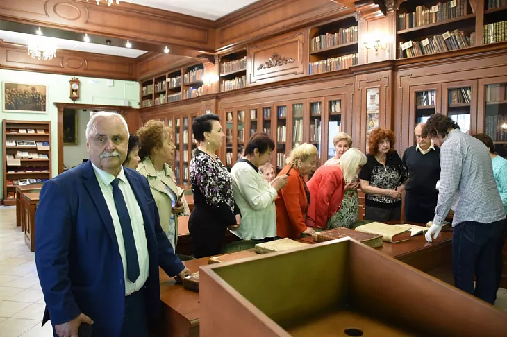 Студенты филологического факультета БФУ отметили 50-летие выпуска |  4