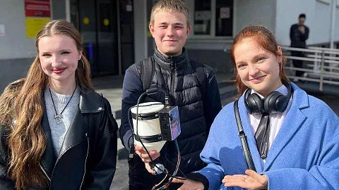 Участники конкурса «Звезда Будущего» разработали питатель для лабораторного экструдера НОЦ «SmartTextiles»