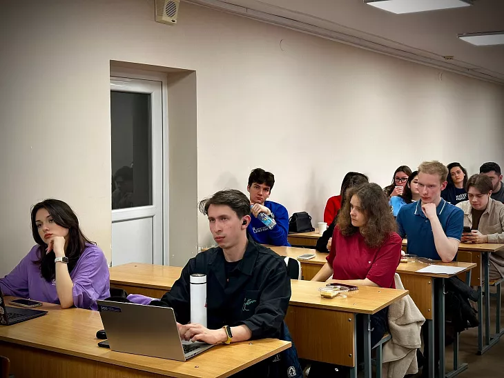 Студенческий актив Института управления и&nbsp;территориального развития объединяется |  1