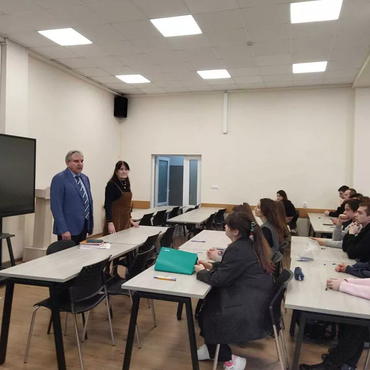 Студенты БФУ приняли участие в земельно-кадастровом диктанте |  4