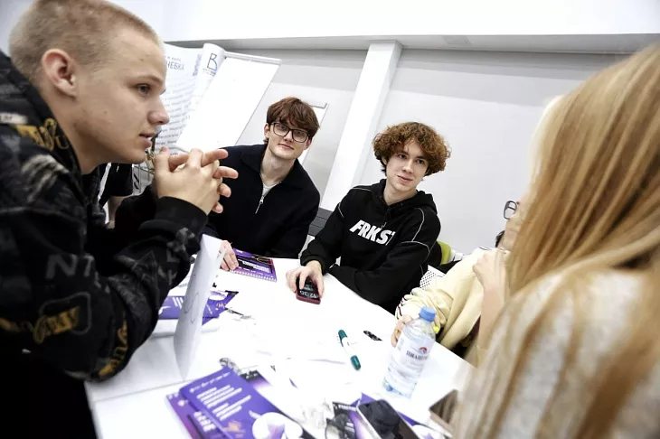Придумать, разработать, презентовать: в&nbsp;БФУ прошла деловая игра «Технологические лидеры» |  5