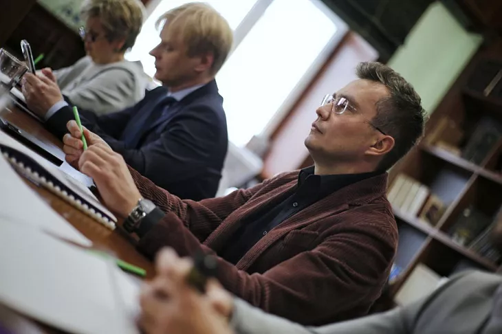 В БФУ обсудили реализацию программы «Стоматология» с профессиональным сообществом  |  3