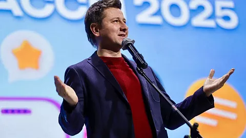 Год партнерства и&nbsp;открытий: ректор Максим Демин поздравляет с&nbsp;Новым годом и&nbsp;Рождеством