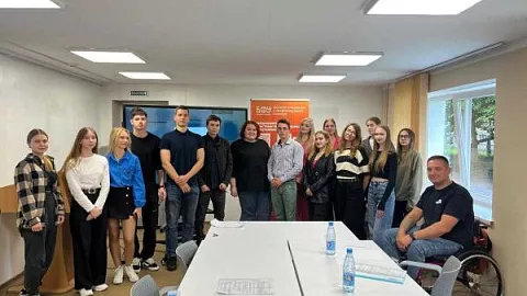«Обучение служением»: студенты-кантианцы защитили социальные проекты