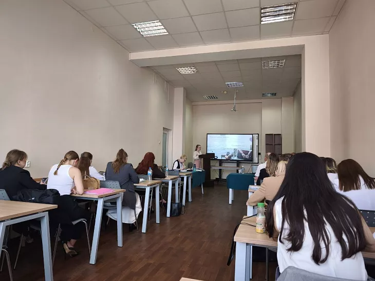 Будущие выпускники обсудили вопросы противодействия экстремизму  |  2