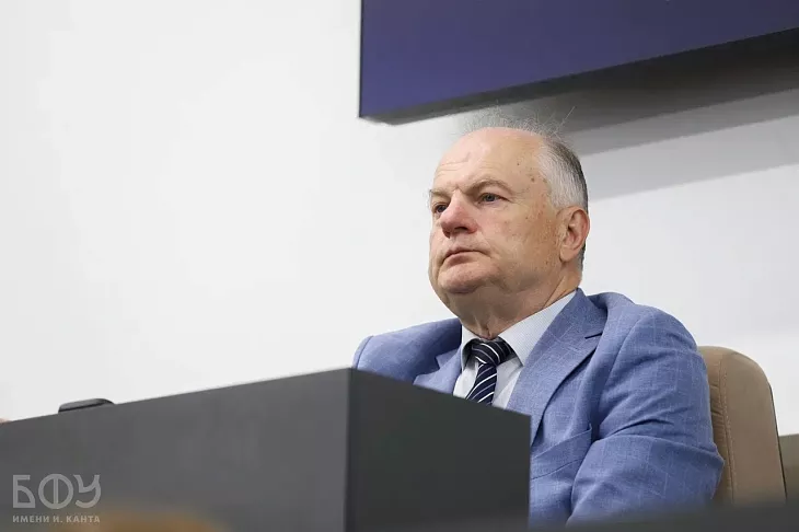 Кадровый резерв в&nbsp;медицине: в&nbsp;БФУ им.&nbsp;И.&nbsp;Канта обсудили карьерную траекторию врачей региона |  4
