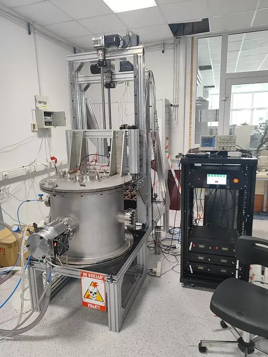 На шаг ближе к&nbsp;аккумуляторам будущего: ученые БФУ разрабатывают метод синтеза инновационного углеродного материала nC |  2