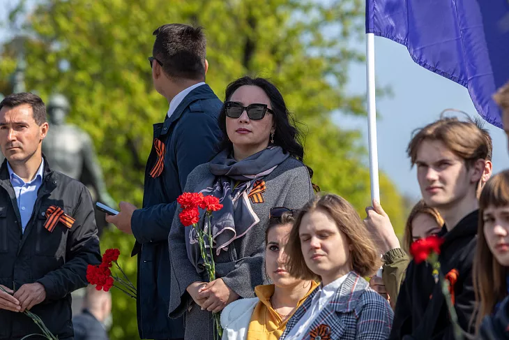 Студенты БФУ им.&nbsp;И.&nbsp;Канта возложили цветы к&nbsp;памятнику 1200 воинам-гвардейцам |  4