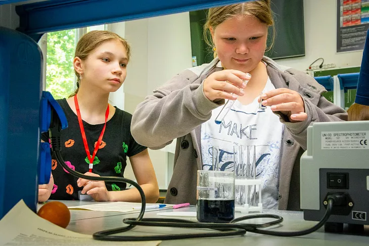 В центре развития современных компетенций детей завершилась летняя школа «Наука детям» |  18