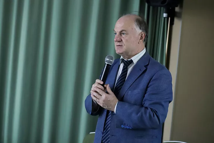 Студенческая конференция «От диагноза к лечению: от симптома к персонифицированной терапии» прошла в БФУ им. И. Канта |  2