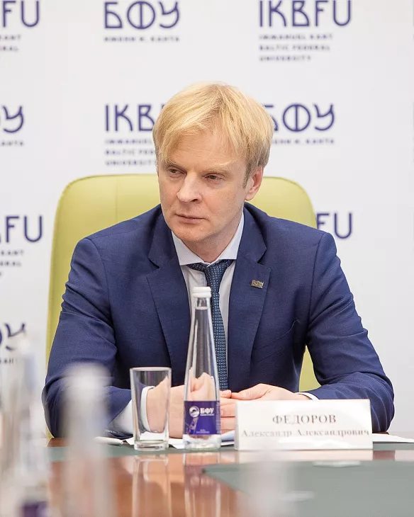 Ректор обсудил планы по созданию новых образовательных программ с Российским футбольным союзом |  2
