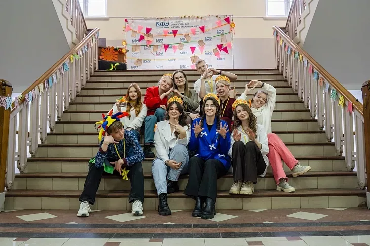Масленица в&nbsp;Институте образования и&nbsp;гуманитарных наук БФУ: веселье, традиции и&nbsp;единение |  1