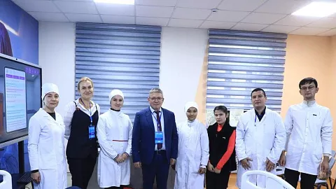 Исследователи БФУ им. И. Канта провели мастер-класс на международной конференции по медицине в Узбекистане