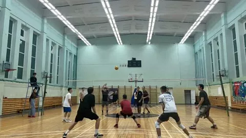 День студента по-спортивному: в Институте высоких технологий БФУ им. И. Канта прошел турнир по волейболу