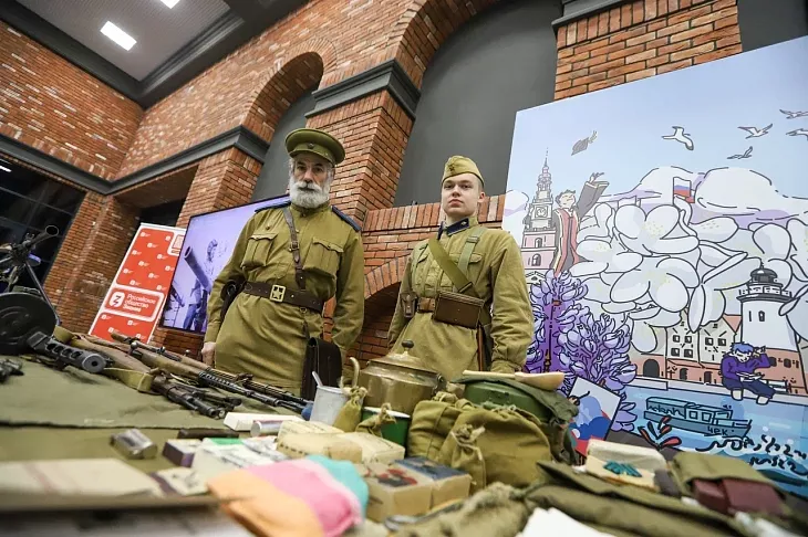 В БФУ им. И. Канта открылась выставка «Солдатская доблесть: связь поколений» |  5