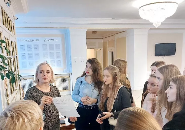 Студенты БФУ посетили Дворец бракосочетаний |  2