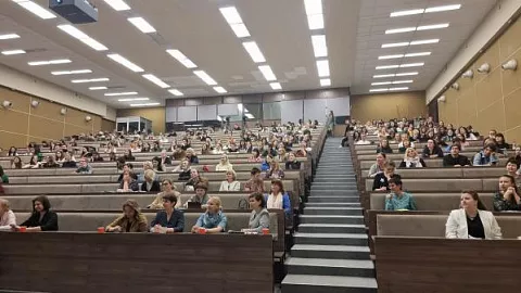 В БФУ состоялся круглый стол «Педагогика индивидуальности: история и современность»