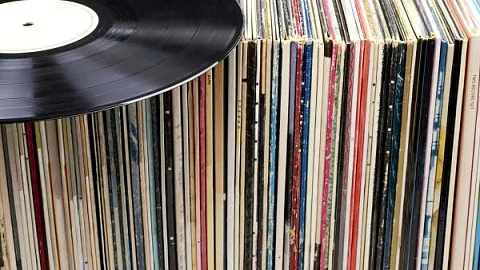 Приглашаем на&nbsp;семинары Алексея Чернякова «(Ре)конструируя советское: культура винила и&nbsp;музыкальные практики в&nbsp;СССР» 