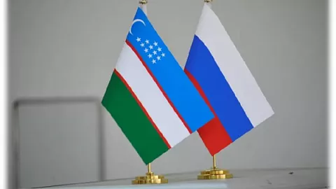 Сотрудники Высшей школы права на юридической конференции в Узбекистане