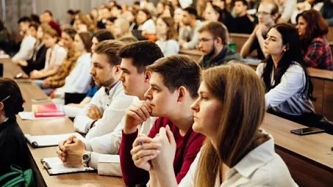 БФУ приглашает слушателей на программу профессиональной переподготовки «Мониторинг и контроль климатически активных газов» 