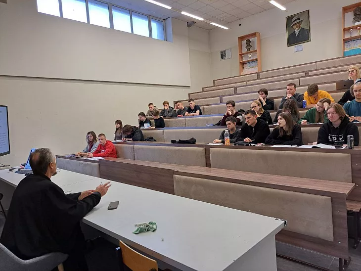 Открытый диалог о&nbsp;науке и&nbsp;религии: антагонизм&nbsp;или&nbsp;взаимопомощь |  2