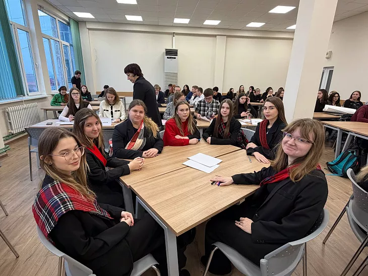 В БФУ им. И. Канта прошел брейн-ринг по истории государства и права зарубежных стран |  3