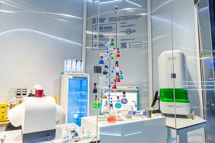 На Международной выставке-форуме «Россия» Открылась обновленная экспозиция «Десятилетие науки и&nbsp;технологий»   |  7