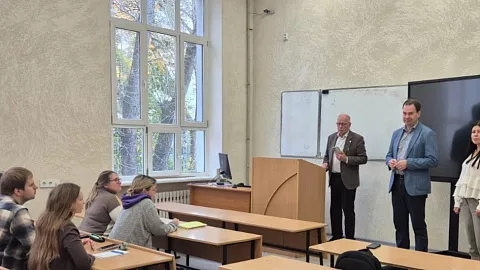 Казанский КНИТУ и&nbsp;БФУ реализовали совместную образовательную программу по&nbsp;химии и&nbsp;гибридным материалам 