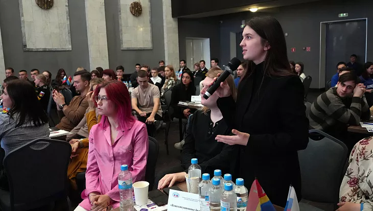 Студенты БФУ им. И. Канта приняли участие в форуме «Молодежь 39 — Выборы — Будущее» |  4