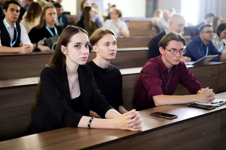 В БФУ открылся Балтийский форум по искусственному интеллекту |  9