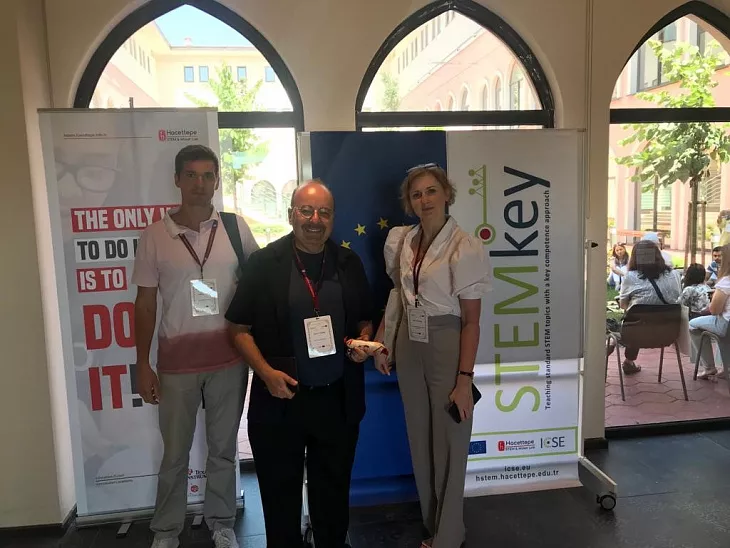 Сотрудница БФУ приняла участие в конференции по STEM-образованию в Университете Ибн Халдуна  |  2