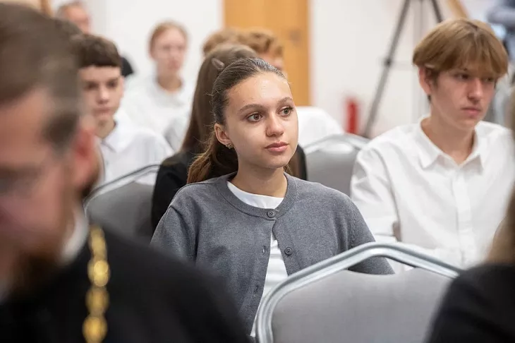 «Царские дни» стартовали с&nbsp;научной дискуссии «Утверждение на&nbsp;Балтике: судьбоносные вехи в&nbsp;истории Калининградской области» |  4