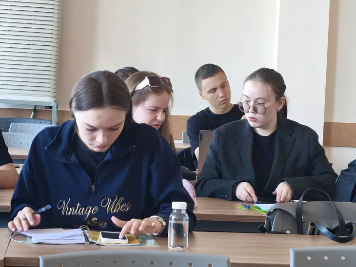Студенты БФУ им. И. Канта расскажут о профилактике экстремизма и терроризма в школах региона |  1