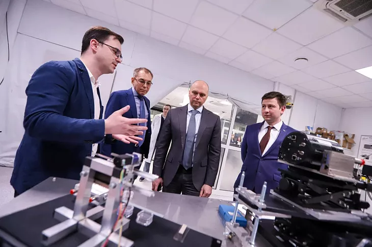 Поздравляем с Днем рождения президента БФУ им. И. Канта Андрея Павловича Клемешева |  1
