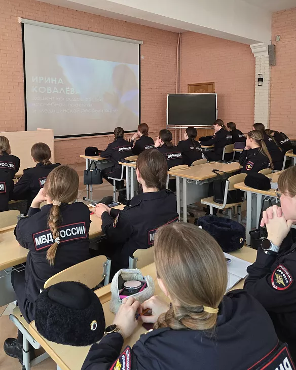 Дискуссионная площадка «Открытый диалог»: о жителях новых регионов России |  2