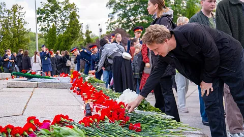 В Калининградской области зажгли «Свечи памяти», отдавая дань подвигу героев