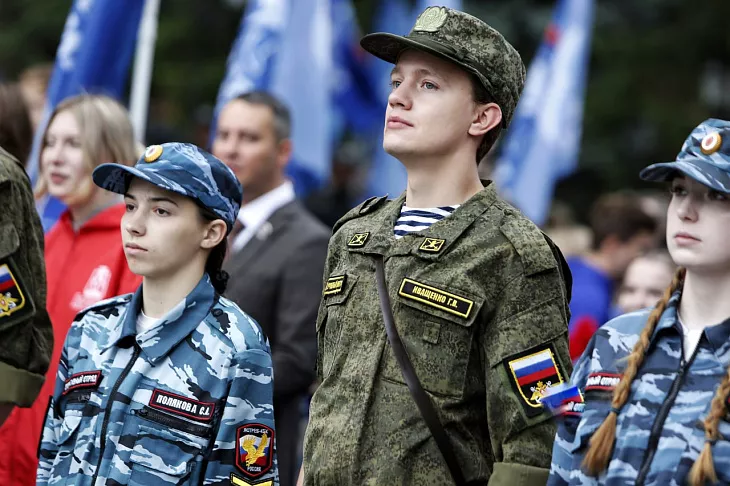 Студенты и&nbsp;сотрудники БФУ им.&nbsp;И.&nbsp;Канта почтили память героев штурма Кенигсберга в&nbsp;День города |  7